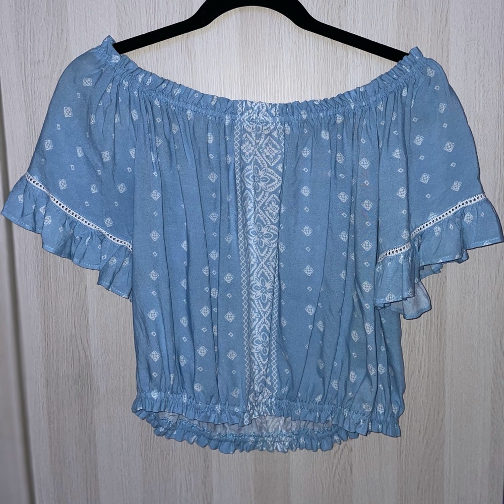 Ocean Drive Blue of the shoulder top